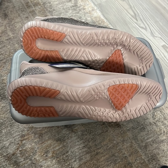 Mens adidas tubular shadow 2018. New with tags. - Picture 8 of 9